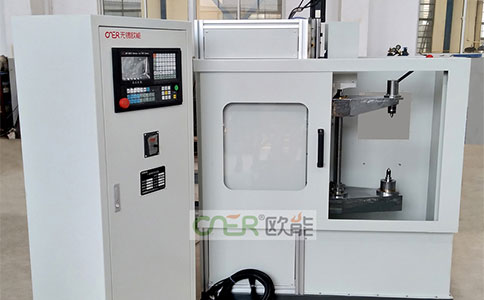 小型淬火機(jī)床